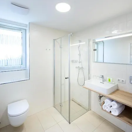 Отель R&r Residenzen Миттербах